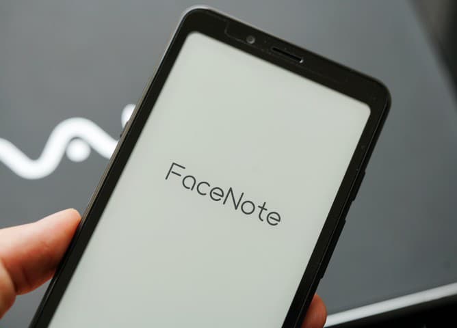 FaceNote F1 5.84 inch E INK Smartphone